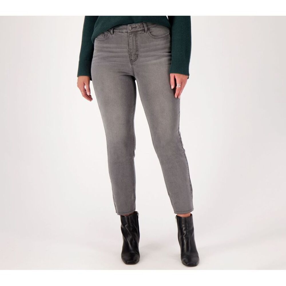 Girl With Curves Women's Pants Sz 6 Raw Hem Wash Regular Girlfriend Gray